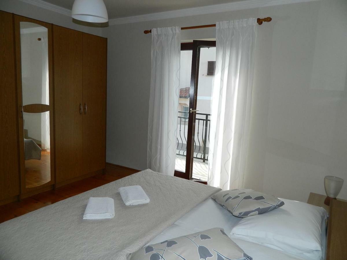 Chiara Apartment Kirmenjak Exterior foto